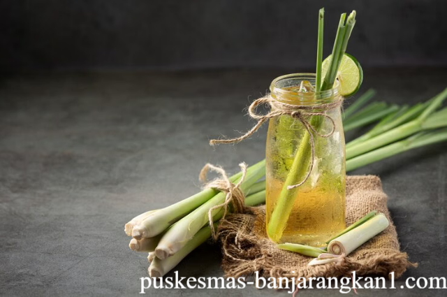 5 Manfaat Teh Serai Pagi Hari untuk Tubuh & Diet
